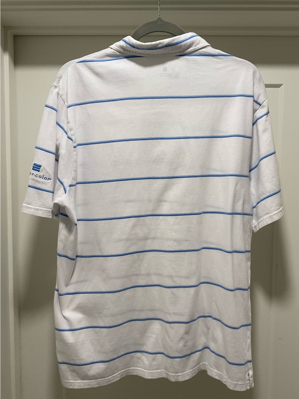 johnnie-O Men’s Hanging Out Polo size medium, Watercolor 30a sleeve - Picture 3 of 9